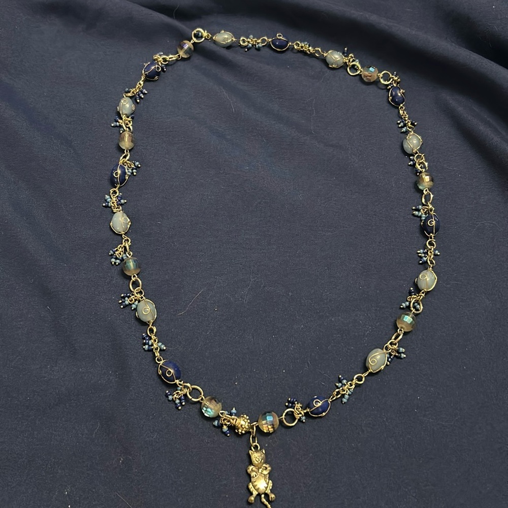 Costume jewelry vintage